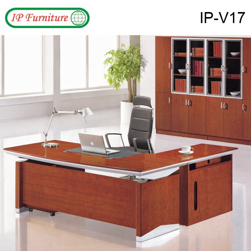Executive desks IP-V17